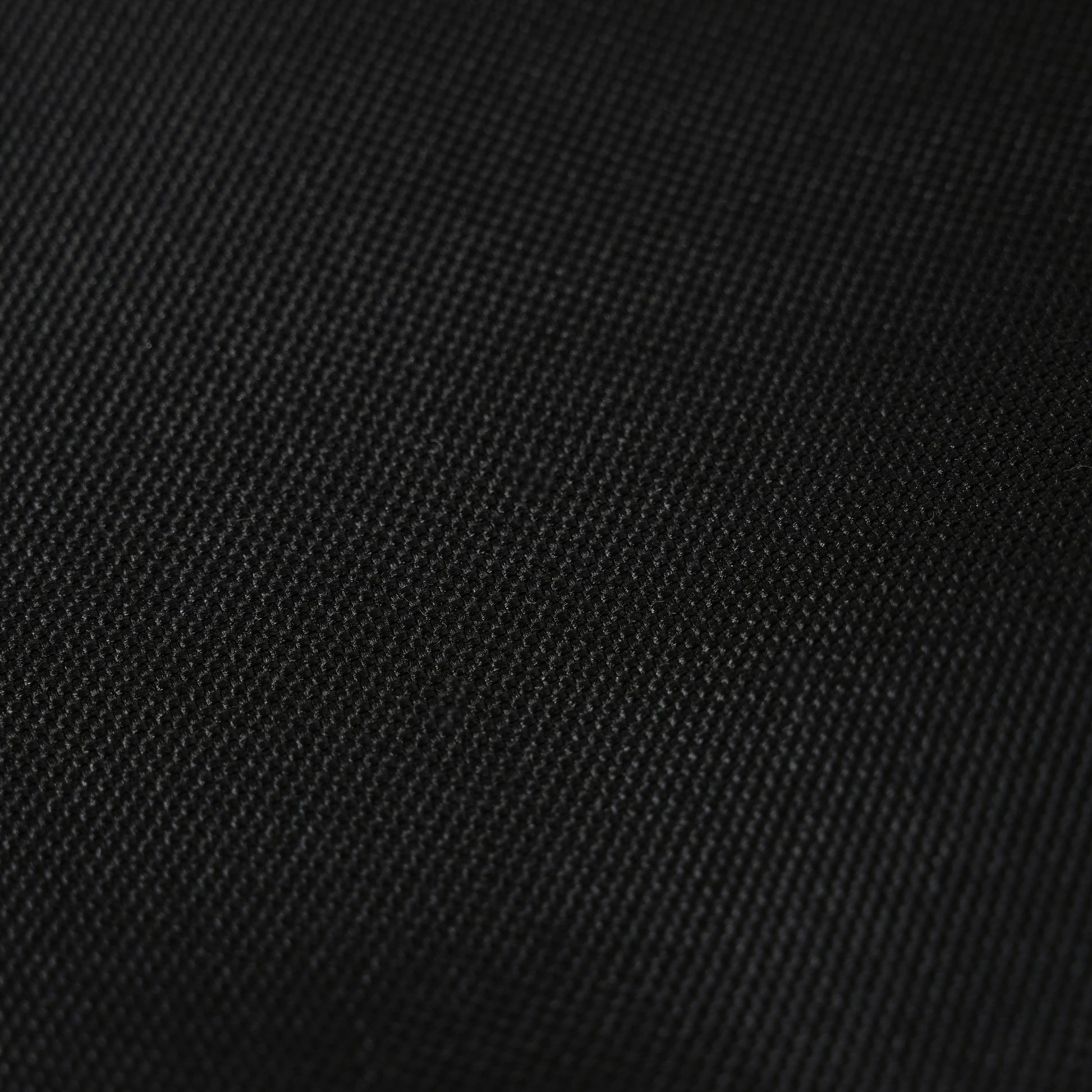 シュナウザーロゴ刺繍バックパック black image