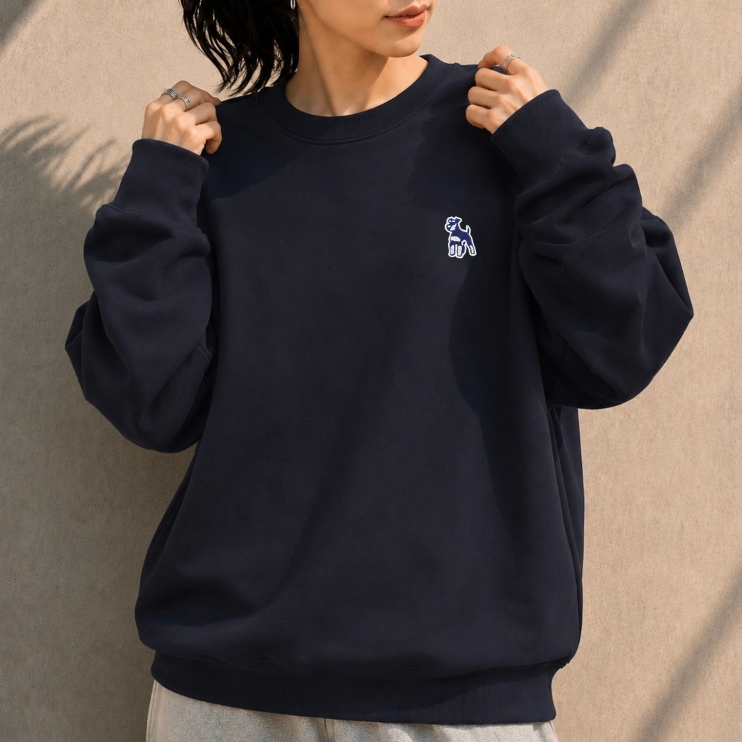 シュナウザーポイントロゴ刺繍スウェット（ネイビー×ホワイトロゴ）